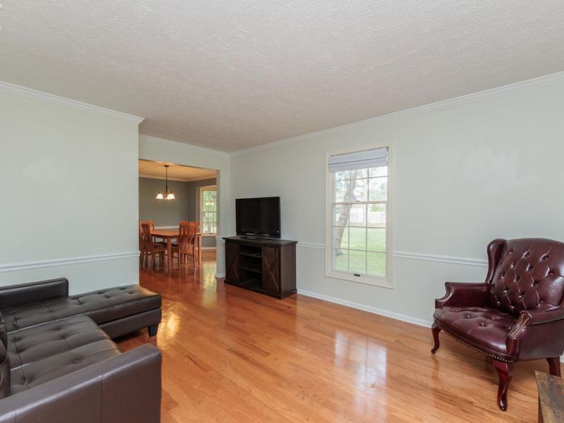 32263 Plumbrook Court, Avon Lake, OH 44012 Photo 9