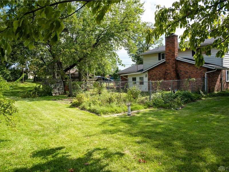 5741 Toulon Court, Huber Heights, OH 45424 Photo 29
