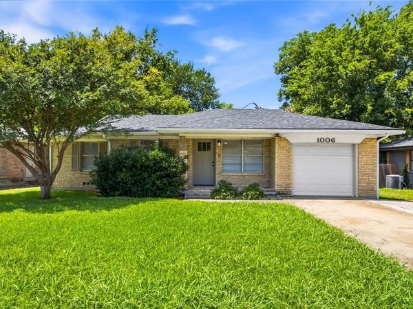 1006 N Grant Drive , Sherman, TX 75092