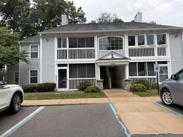 319 Westbrook Court, Marshall, MI 49068