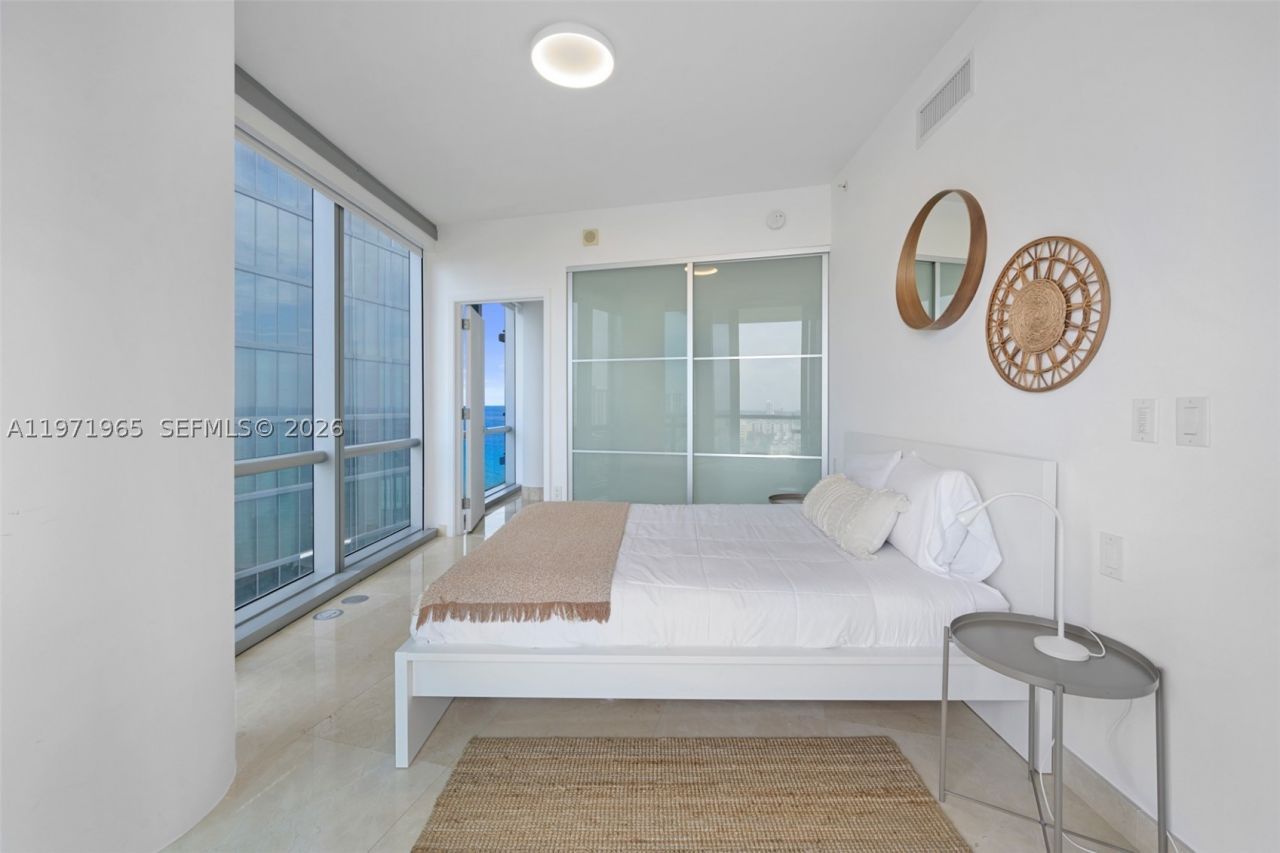 17121 Collins , Unit 1508, Sunny Isles Beach, FL 33160 Photo