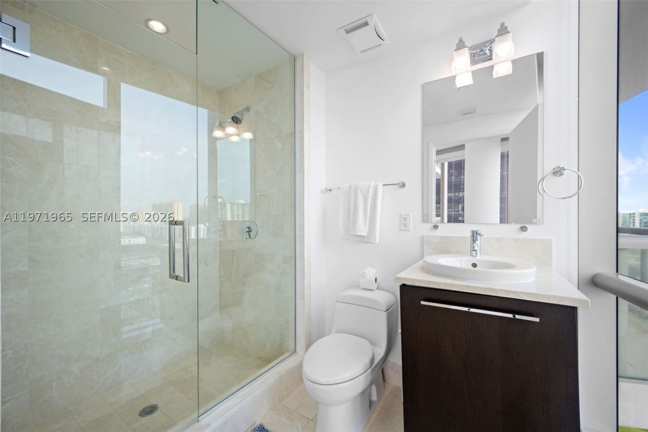 17121 Collins , Unit 1508, Sunny Isles Beach, FL 33160 Photo