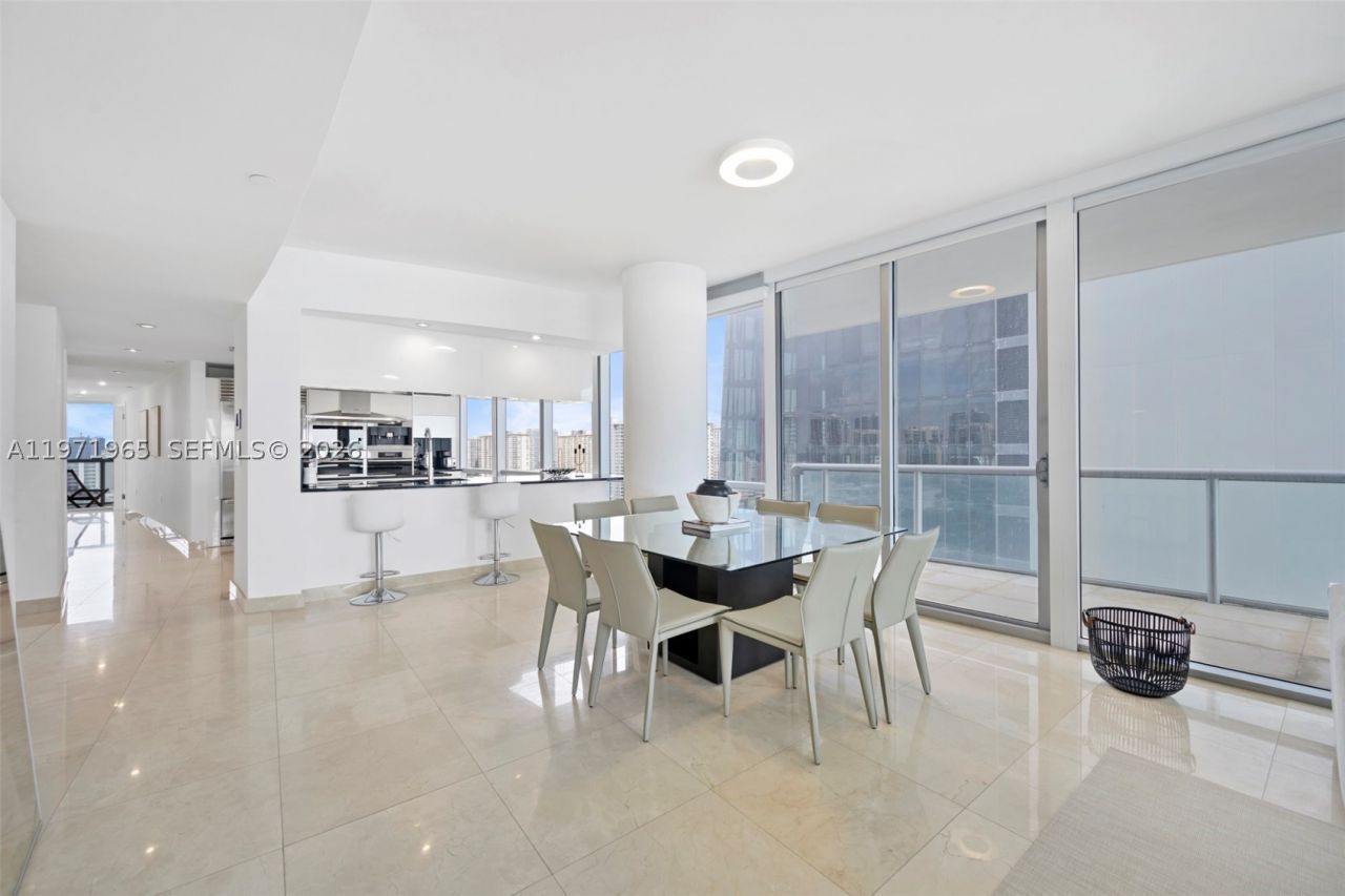 17121 Collins , Unit 1508, Sunny Isles Beach, FL 33160 Photo