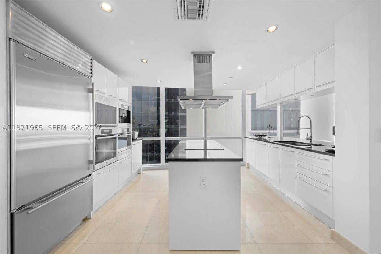 17121 Collins , Unit 1508, Sunny Isles Beach, FL 33160 Photo