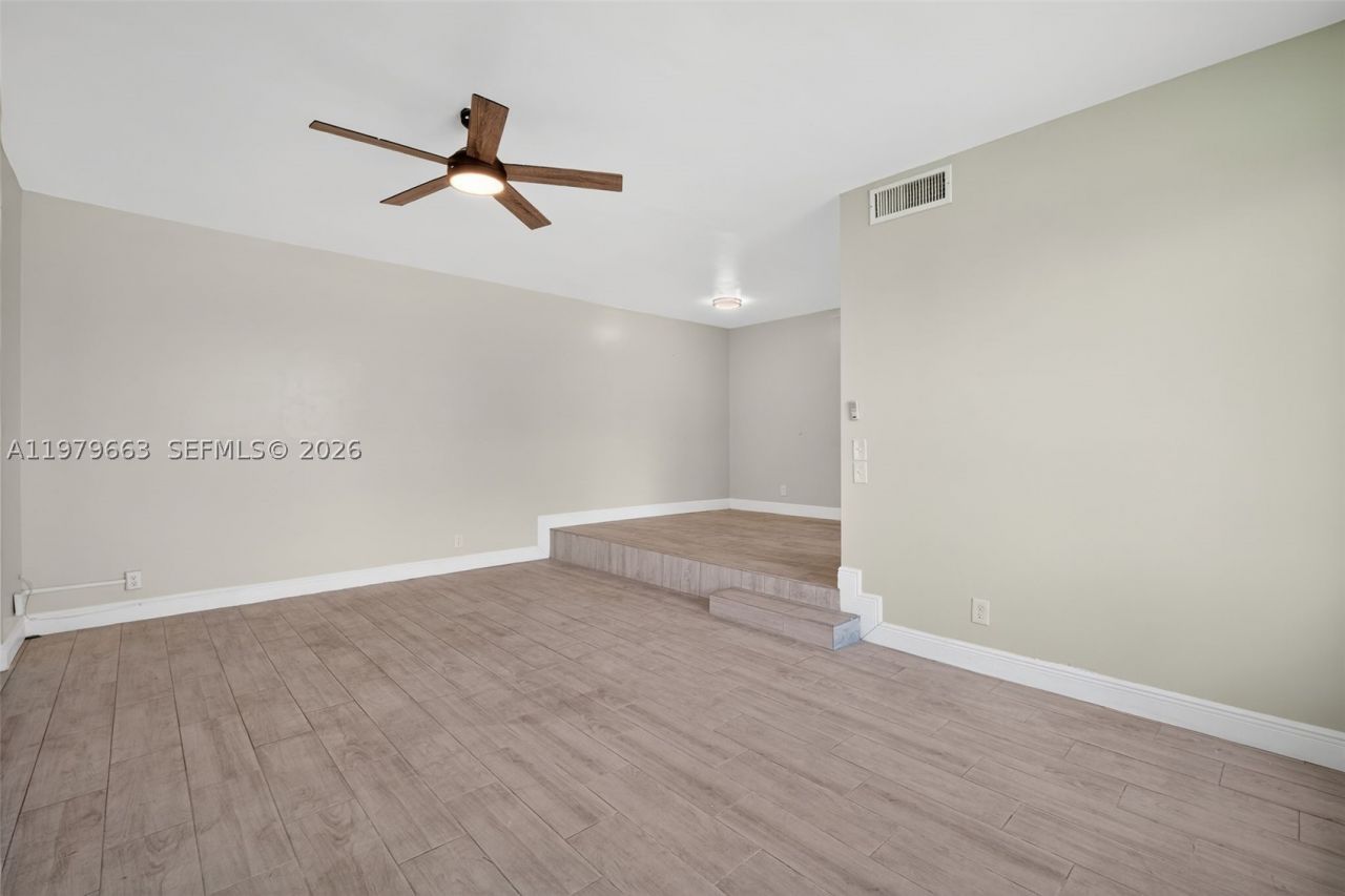 1451 NW 92nd , Unit 191, Pembroke Pines, FL 33024 Photo