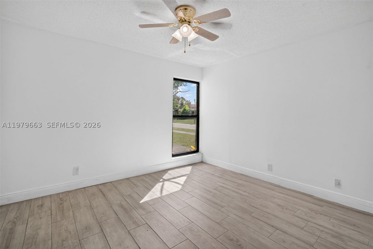 1451 NW 92nd , Unit 191, Pembroke Pines, FL 33024 Photo