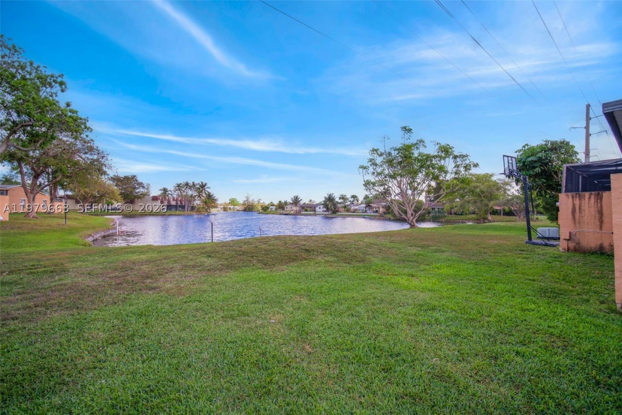 1451 NW 92nd , Unit 191, Pembroke Pines, FL 33024 Photo