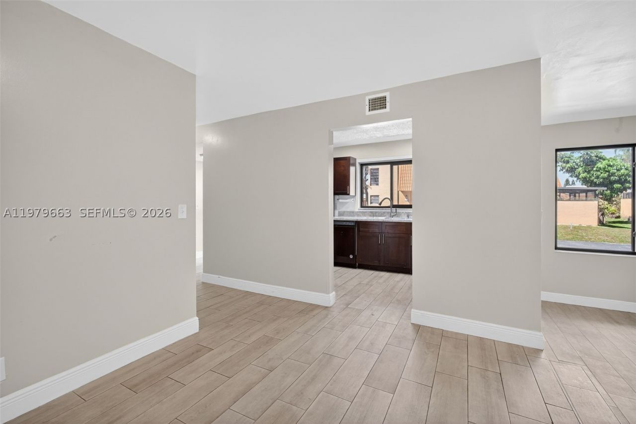 1451 NW 92nd , Unit 191, Pembroke Pines, FL 33024 Photo