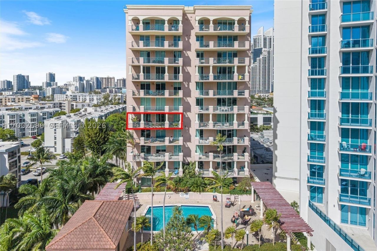 17555 Atlantic , Unit 902, Sunny Isles Beach, FL 33160 Photo