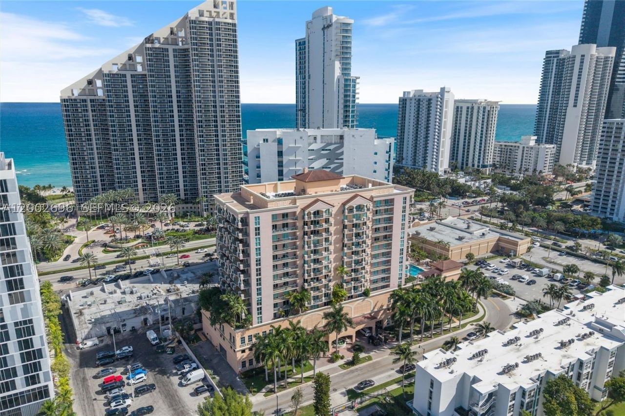 17555 Atlantic , Unit 902, Sunny Isles Beach, FL 33160 Photo