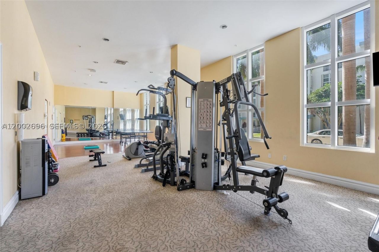 17555 Atlantic , Unit 902, Sunny Isles Beach, FL 33160 Photo