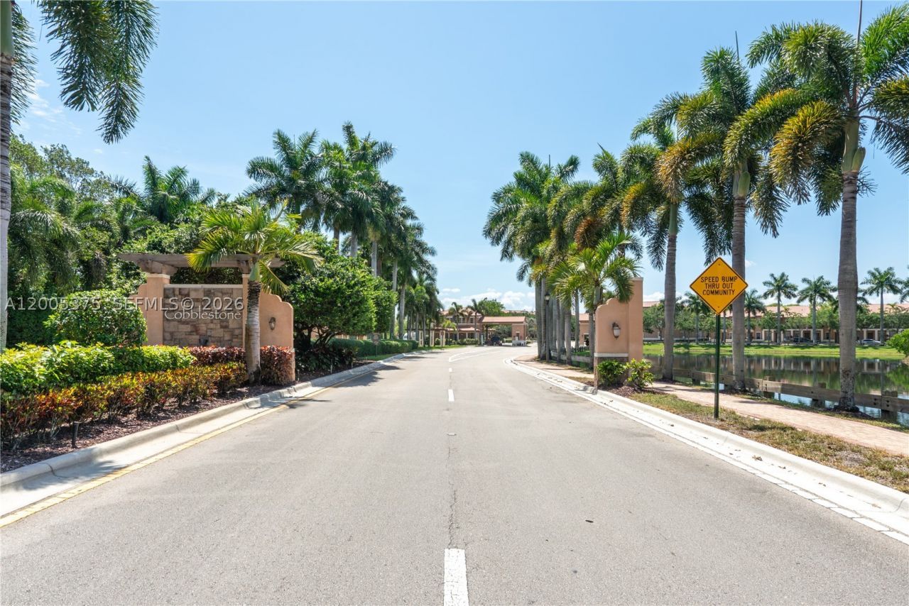 623 SW 146th , Pembroke Pines, FL 33027 Photo