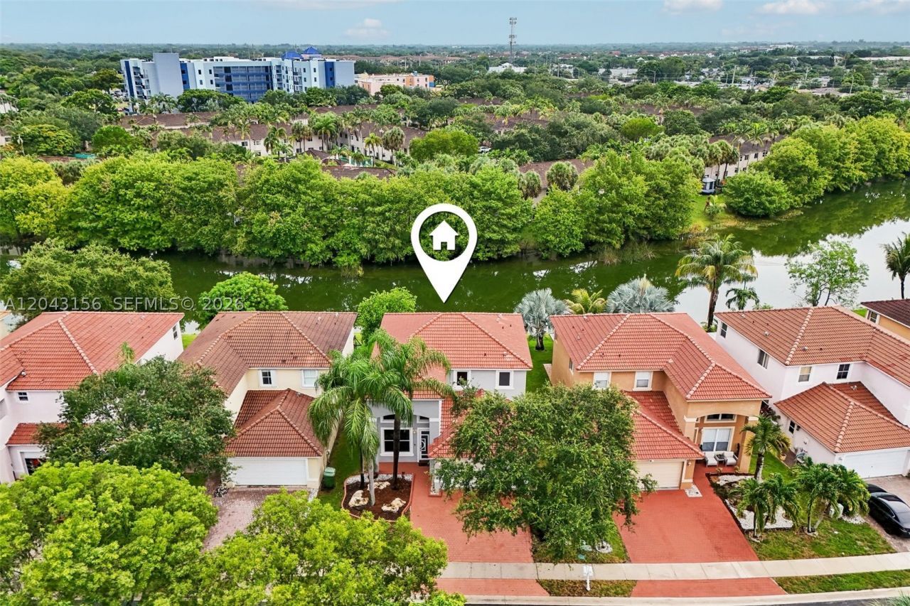 2162 NW 77th , Pembroke Pines, FL 33024 Photo