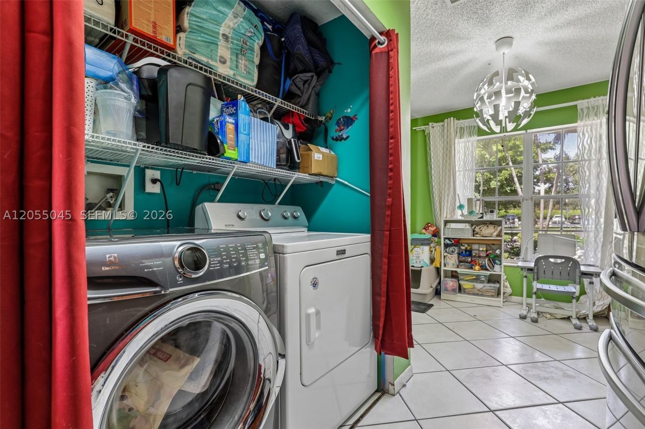 115 NW 108th , Pembroke Pines, FL 33026 Photo