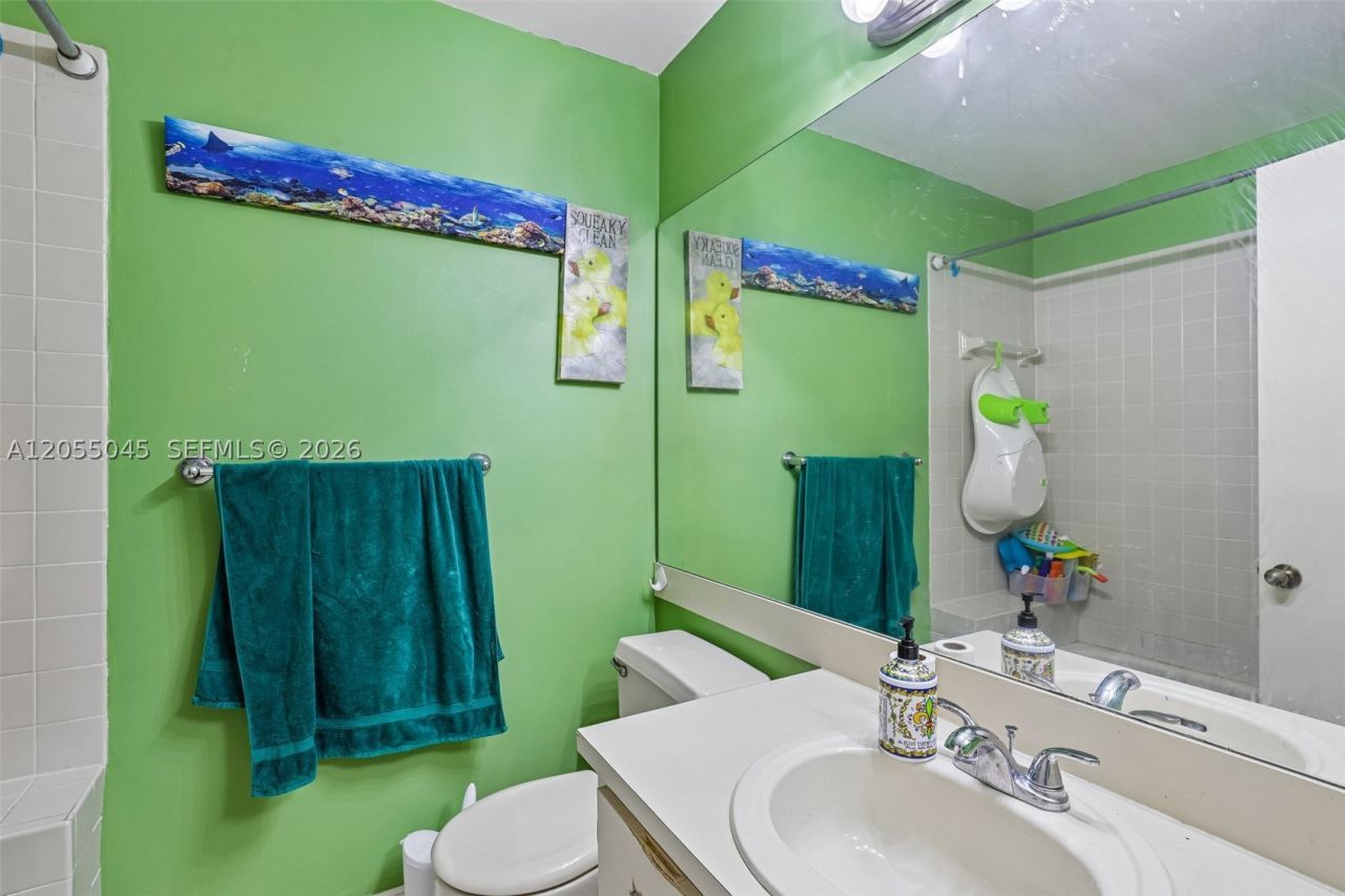 115 NW 108th , Pembroke Pines, FL 33026 Photo