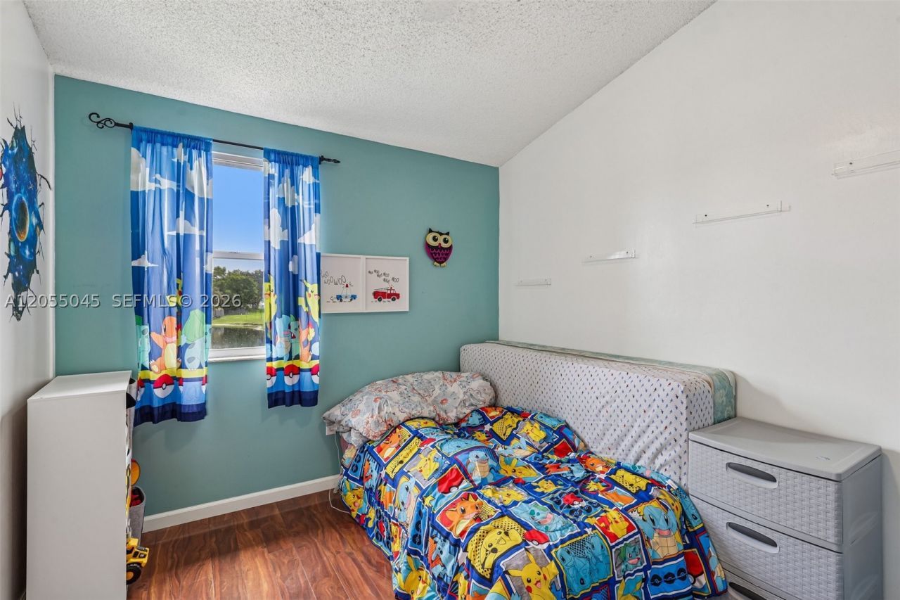 115 NW 108th , Pembroke Pines, FL 33026 Photo