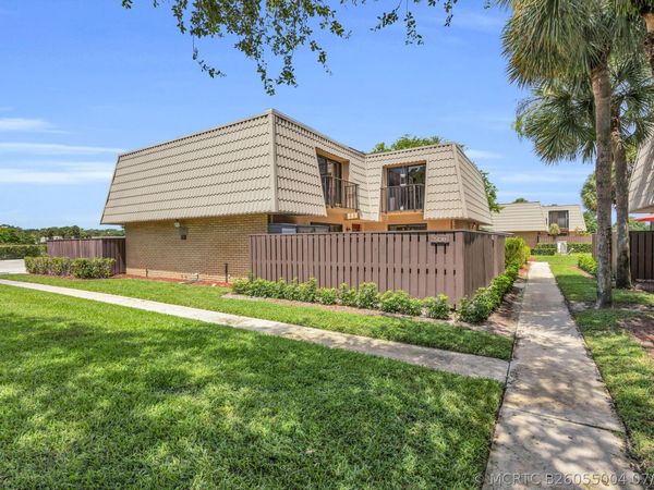 5130 51ST Way , Unit 5130, West Palm Beach, FL 33409