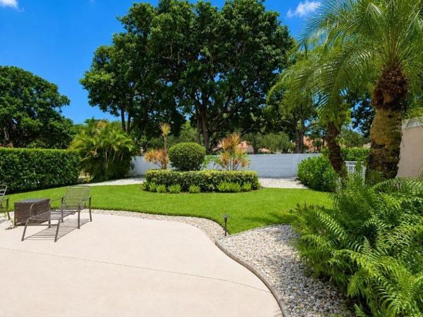 221 Green Point Circle , Palm Beach Gardens, FL 33418