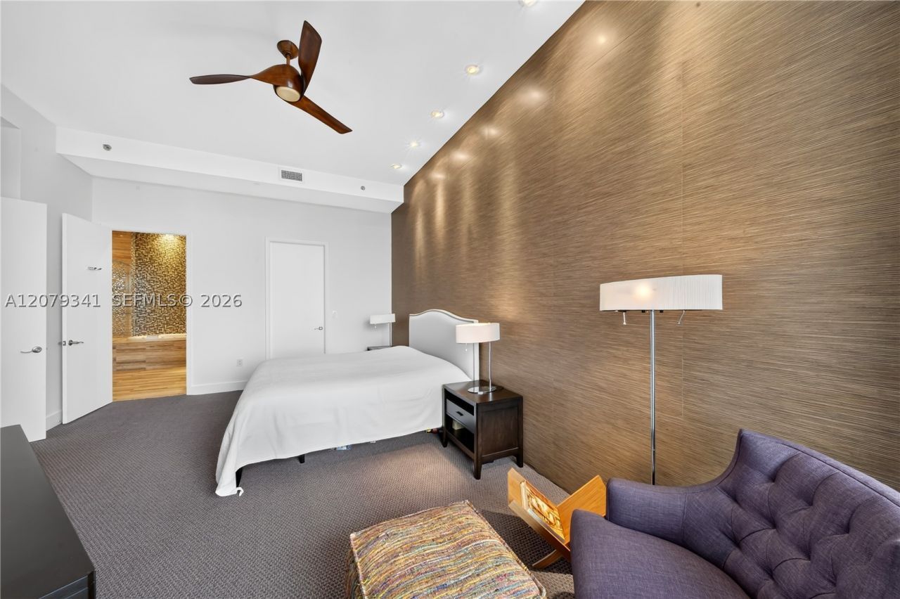 16001 Collins, Unit PH 4307, Sunny Isles Beach, FL 33160 Photo