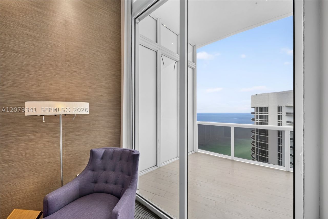 16001 Collins, Unit PH 4307, Sunny Isles Beach, FL 33160 Photo