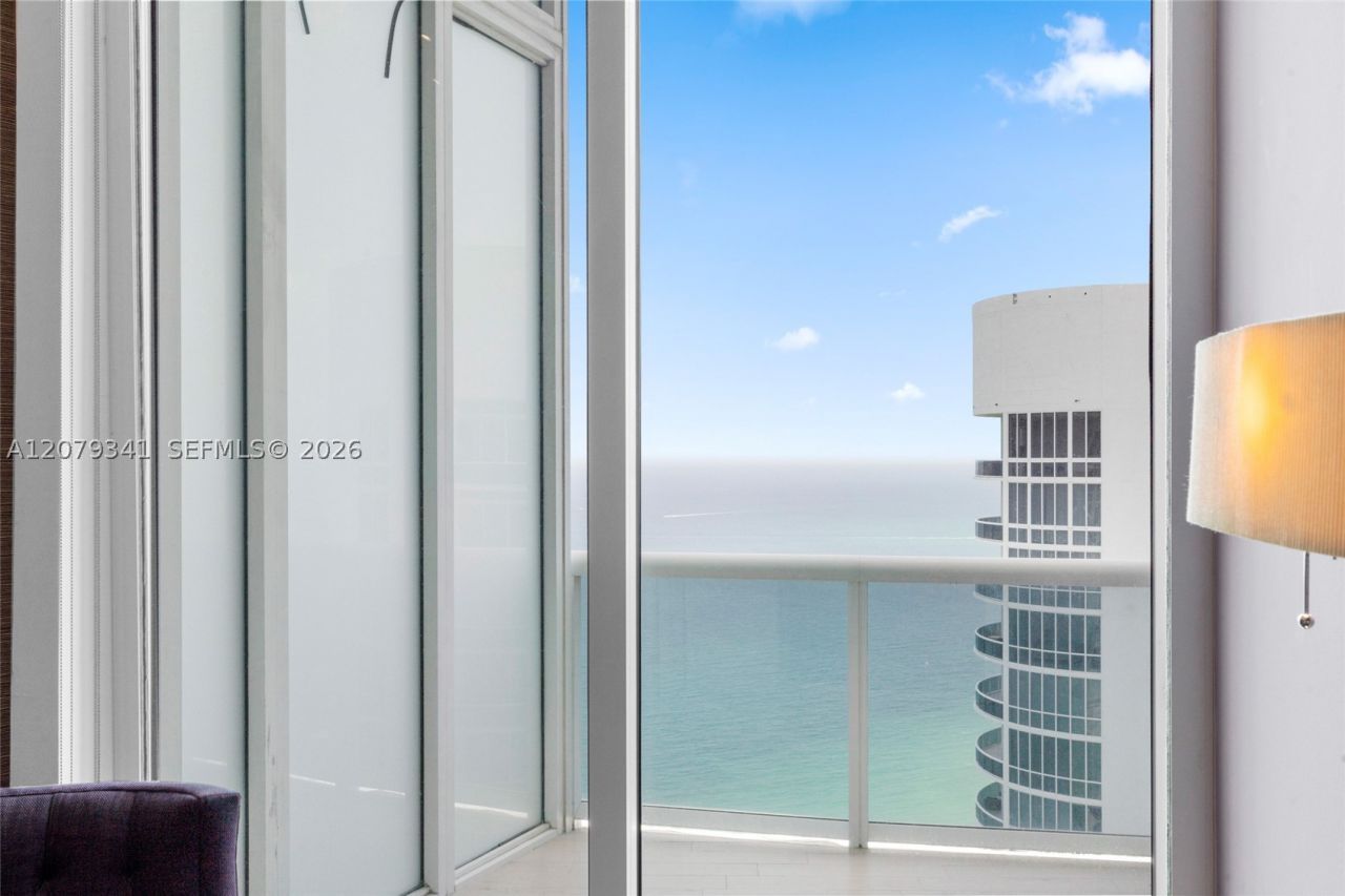16001 Collins, Unit PH 4307, Sunny Isles Beach, FL 33160 Photo