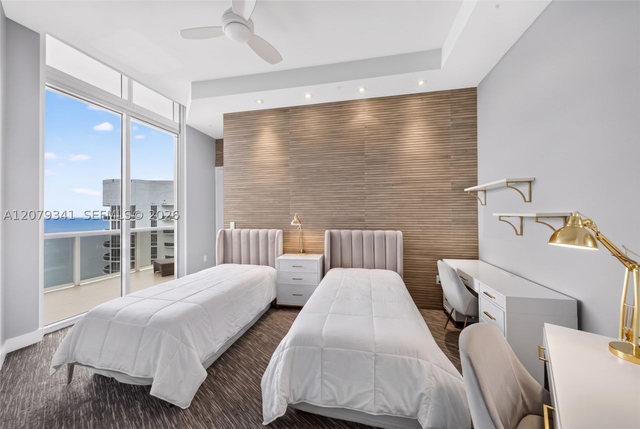 16001 Collins, Unit PH 4307, Sunny Isles Beach, FL 33160 Photo
