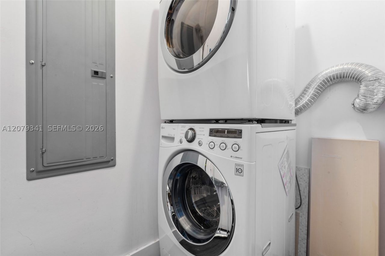 16001 Collins, Unit PH 4307, Sunny Isles Beach, FL 33160 Photo