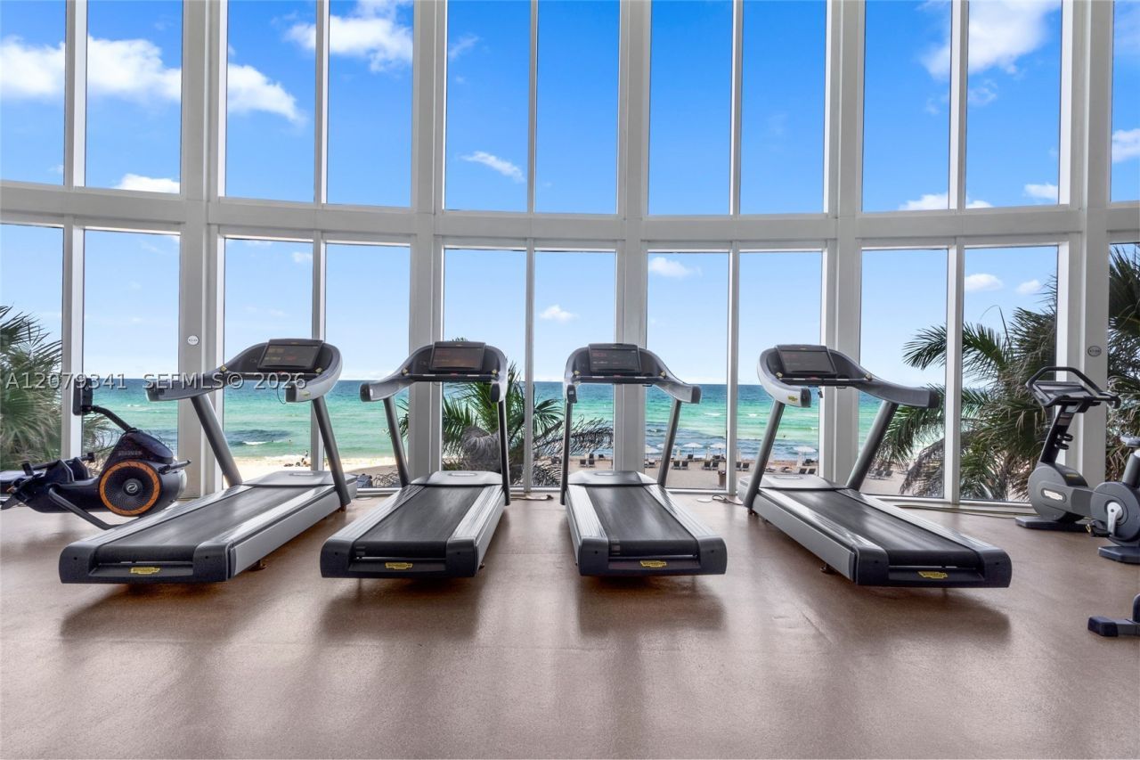 16001 Collins, Unit PH 4307, Sunny Isles Beach, FL 33160 Photo