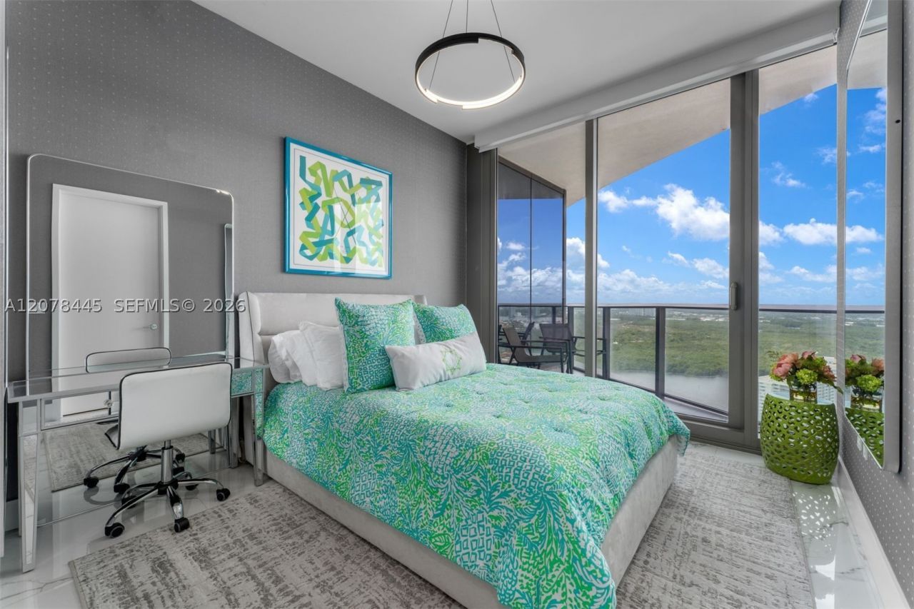 15701 Collins , Unit 3803, Sunny Isles Beach, FL 33160 Photo