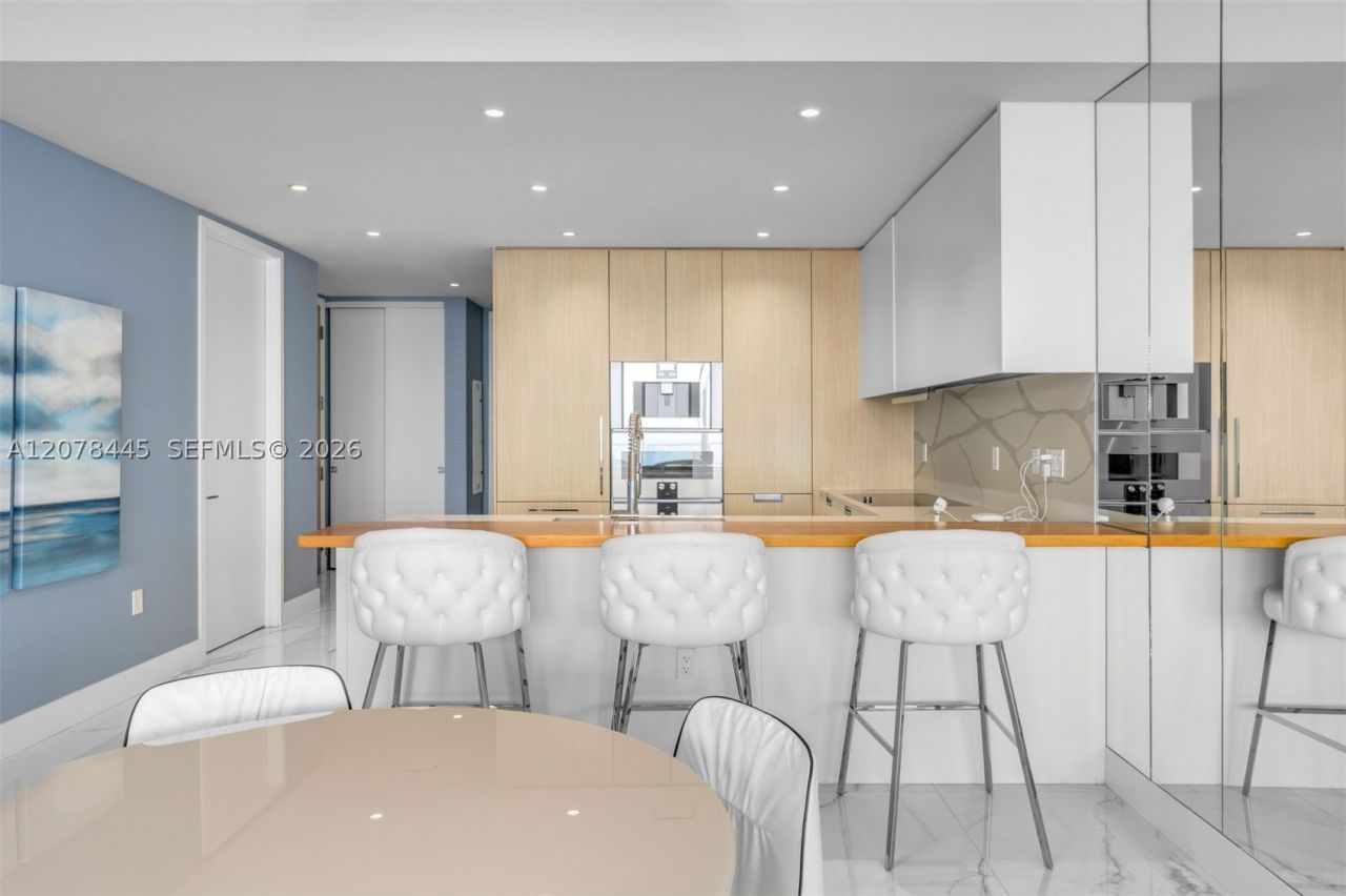 15701 Collins , Unit 3803, Sunny Isles Beach, FL 33160 Photo