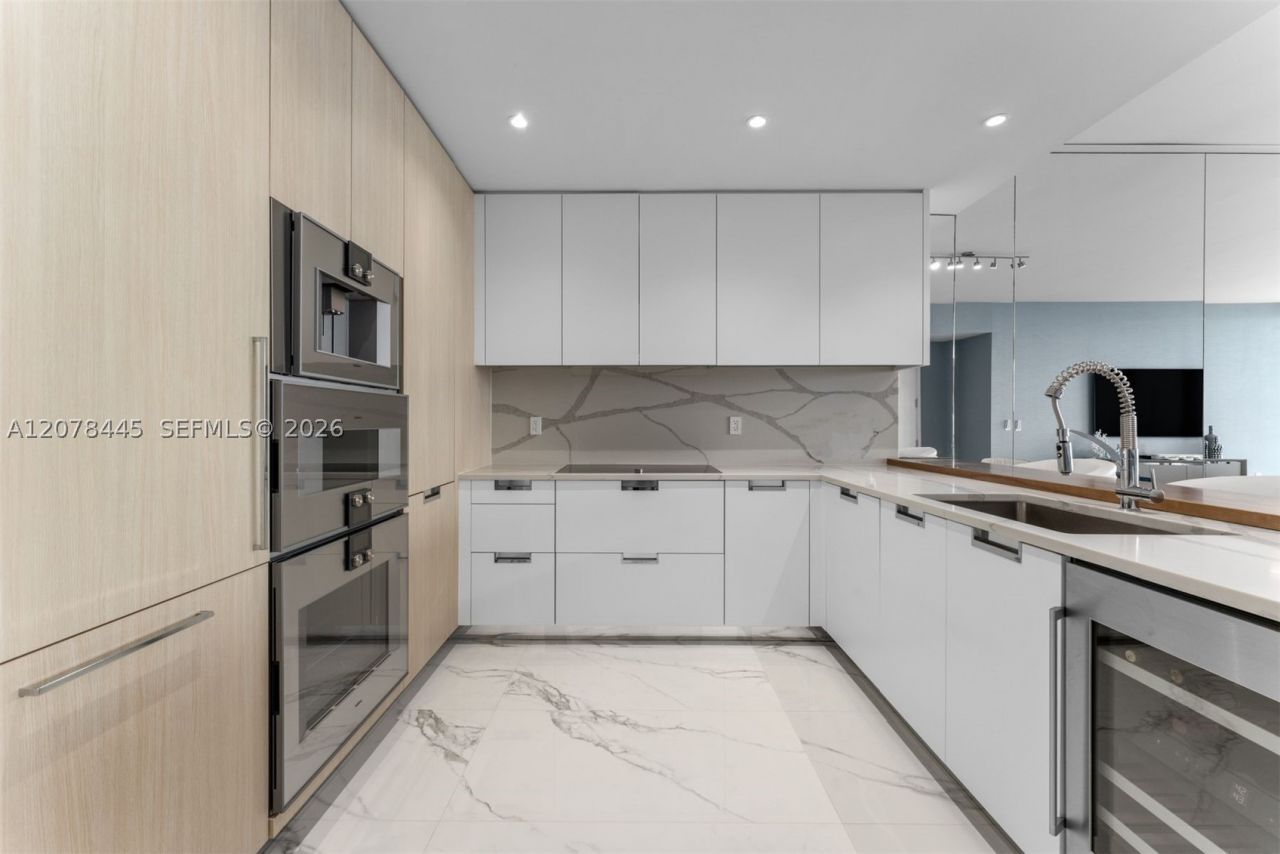 15701 Collins , Unit 3803, Sunny Isles Beach, FL 33160 Photo