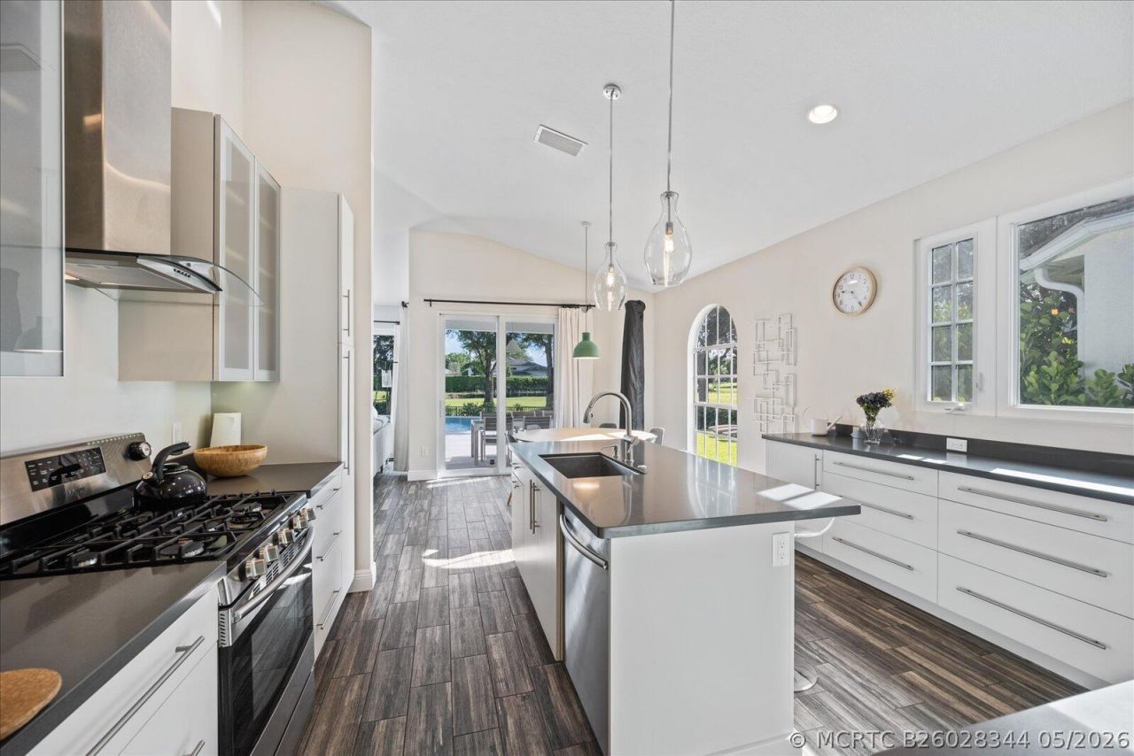 2466 Muir Circle , Wellington, FL 33414 Photo