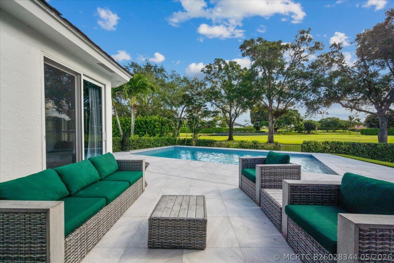 2466 Muir Circle , Wellington, FL 33414 Photo