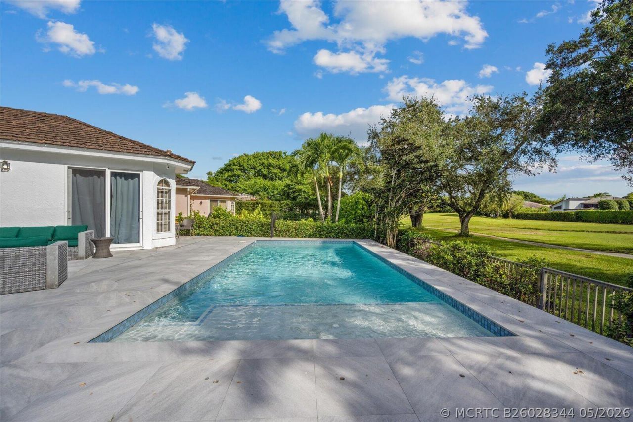 2466 Muir Circle , Wellington, FL 33414 Photo