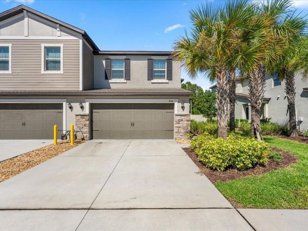 8166 CRESCENT OAKS DRIVE , NEW PORT RICHEY, FL 34655