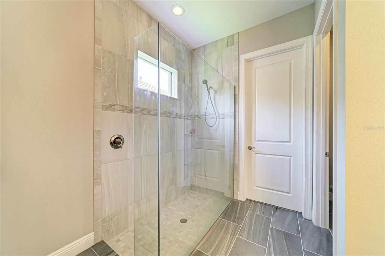 4645 Royal Dornoch Circle, Bradenton, FL 34211 Photo