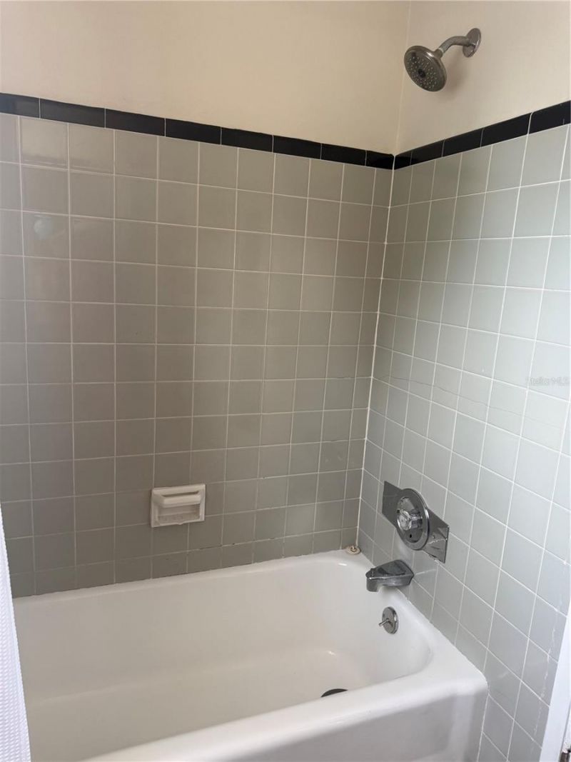 2941 Poplar Street , Sarasota, FL 34237 Photo