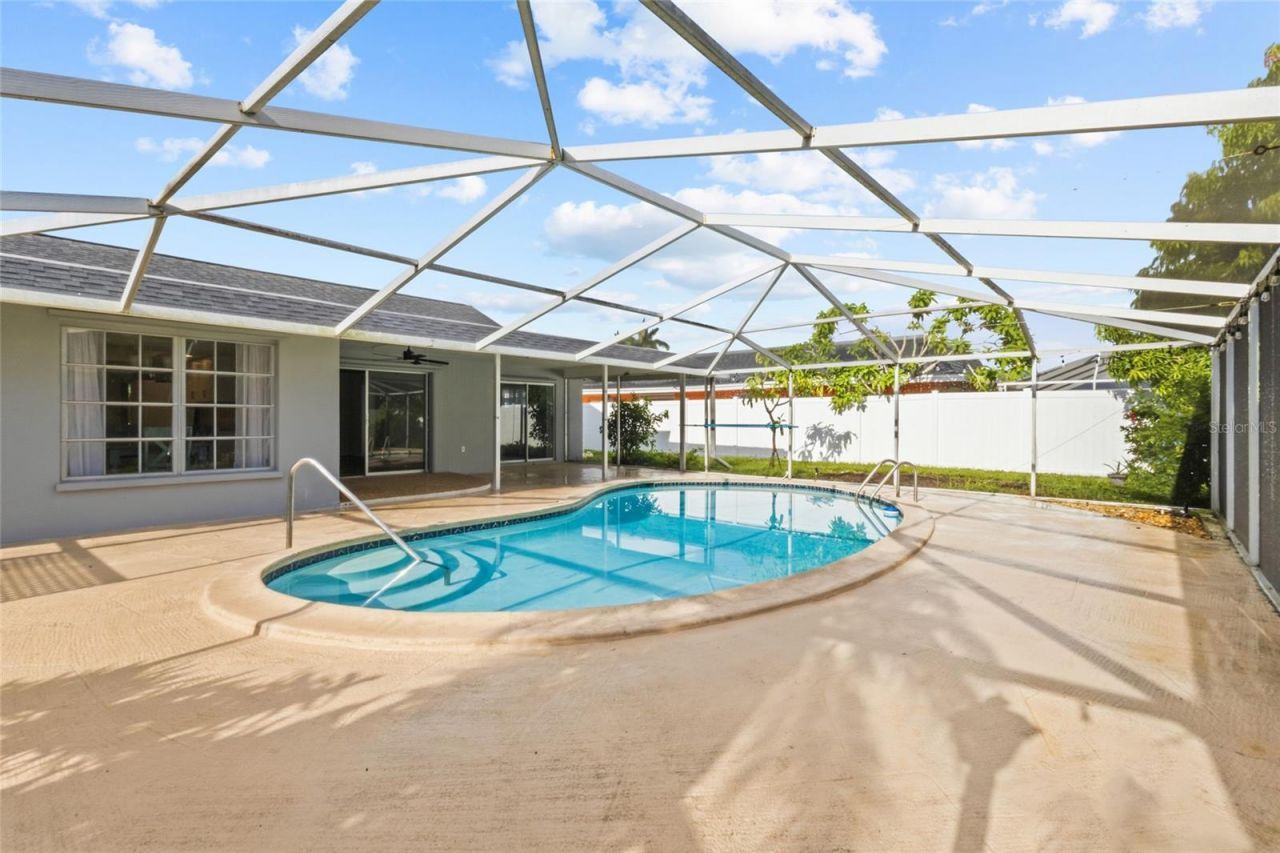 7303 11th Avenue W, Bradenton, FL 34209 Photo