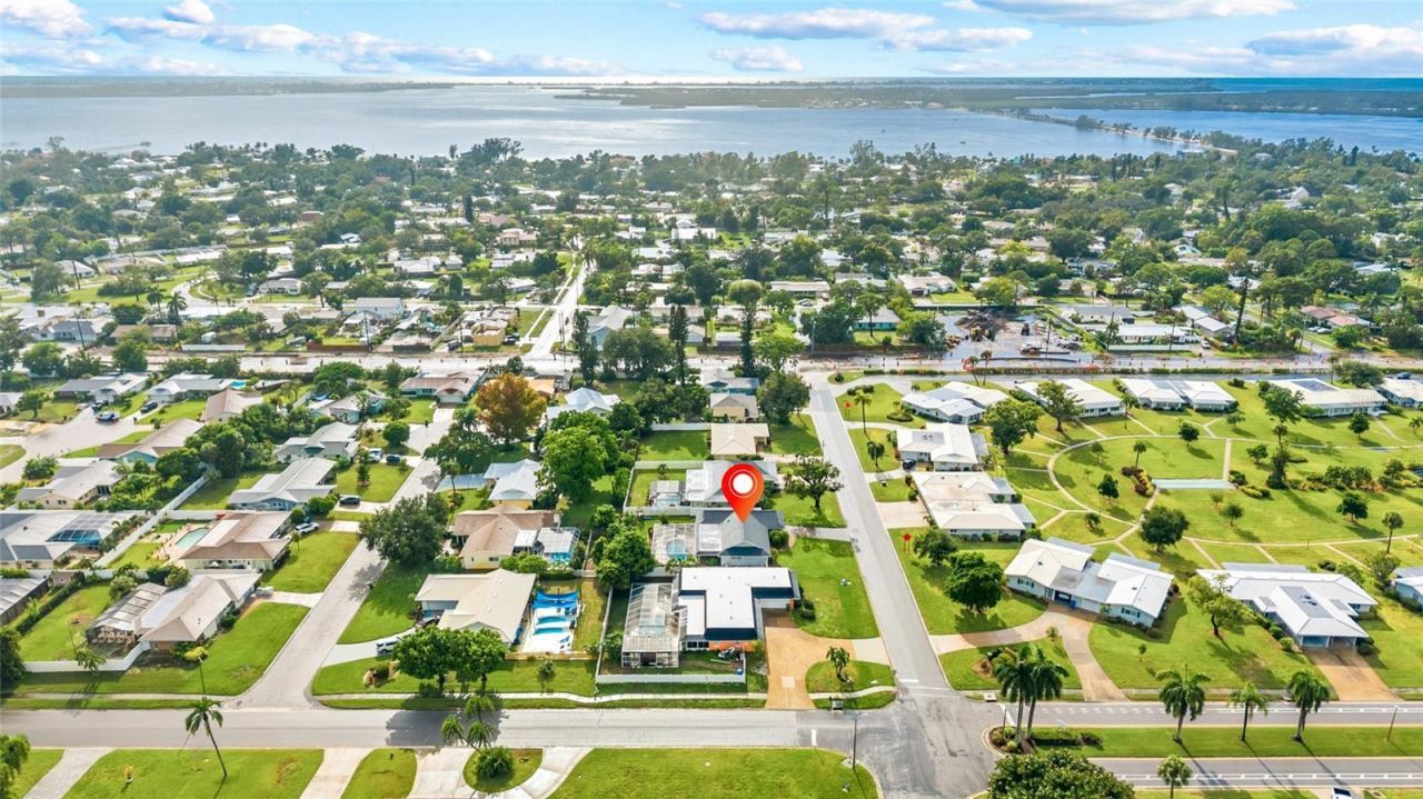 7303 11th Avenue W, Bradenton, FL 34209 Photo