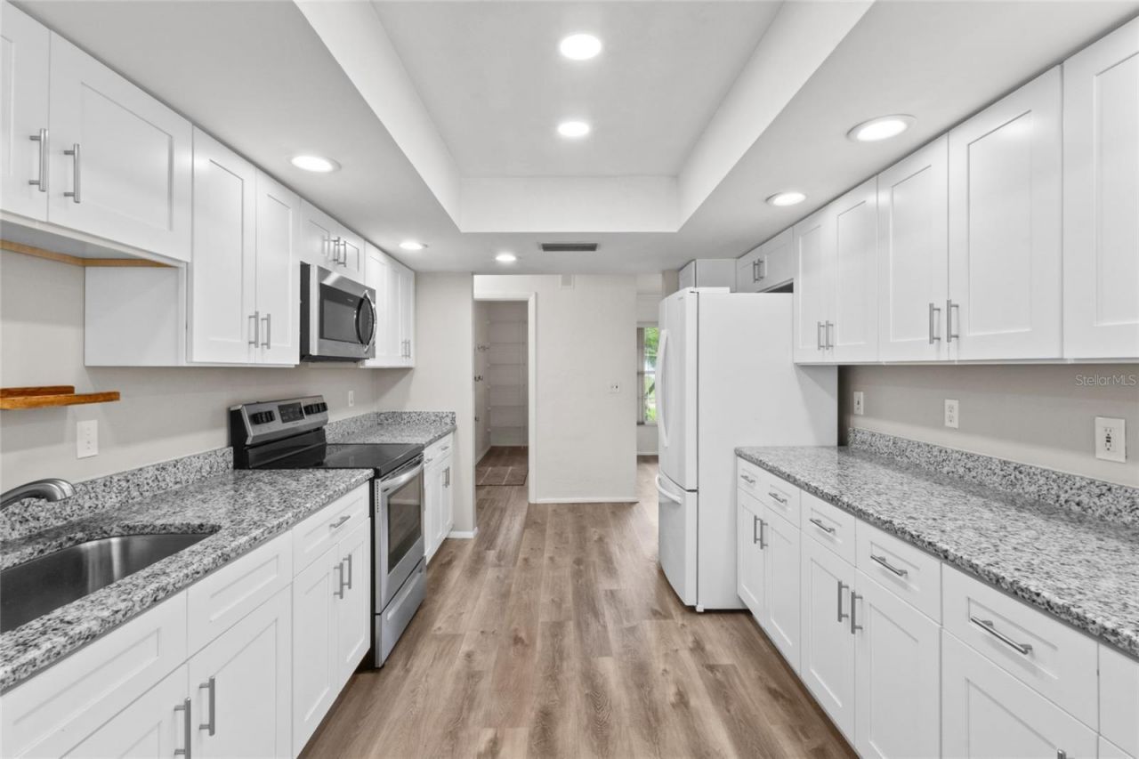 7303 11th Avenue W, Bradenton, FL 34209 Photo