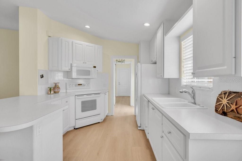 7564 Pesaro Drive, Sarasota, FL 34238 Photo