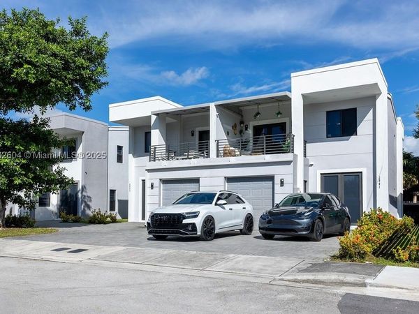 2061 Washington , Unit 4, Opa Locka, FL 33054