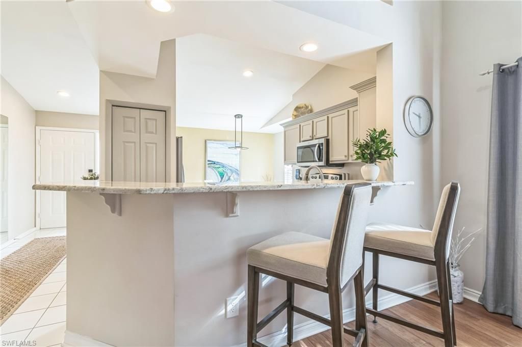 752 Wiggins Lake Dr , Unit 201, Naples, FL 34110 Photo