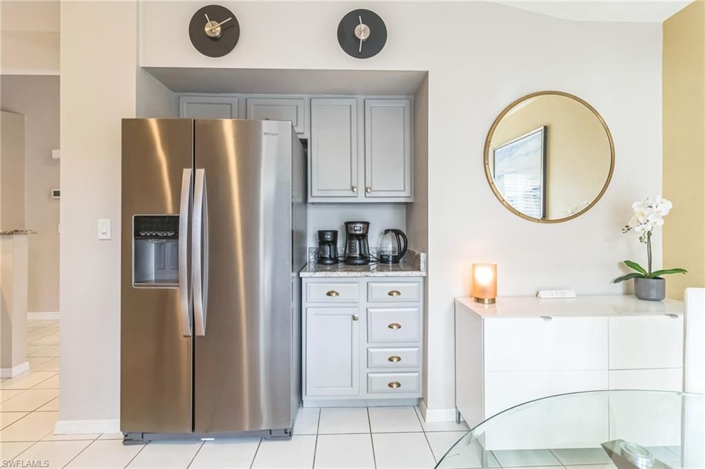 752 Wiggins Lake Dr , Unit 201, Naples, FL 34110 Photo