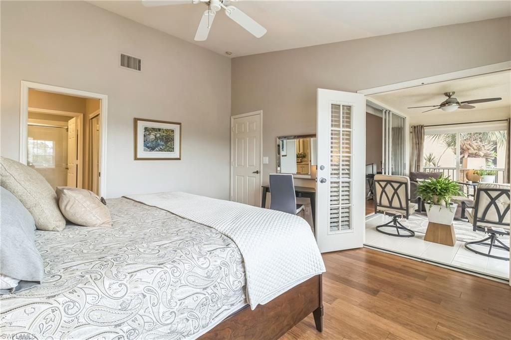 752 Wiggins Lake Dr , Unit 201, Naples, FL 34110 Photo