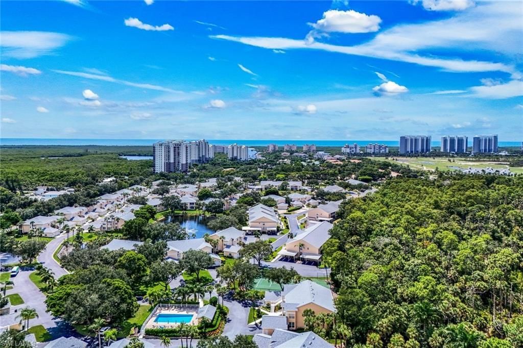 752 Wiggins Lake Dr , Unit 201, Naples, FL 34110 Photo