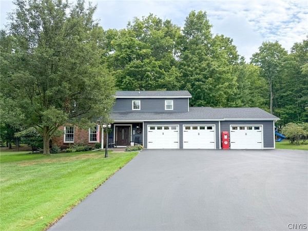 269 Higby Road , New Hartford, NY 13413