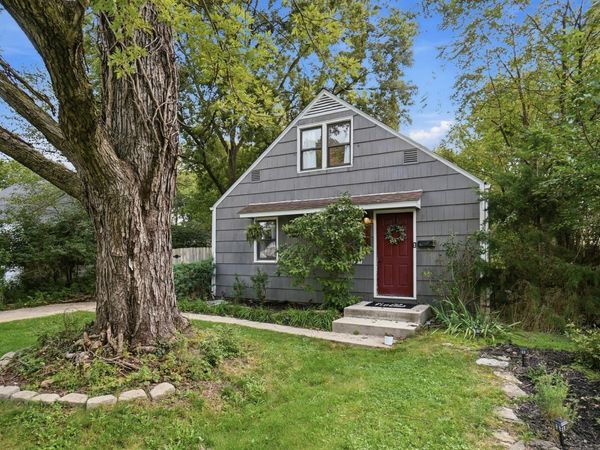 5698 Indianola Avenue , Worthington, OH 43085