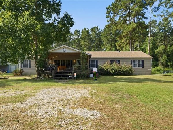 61572 DANTIN Road , Bogalusa, LA 70427