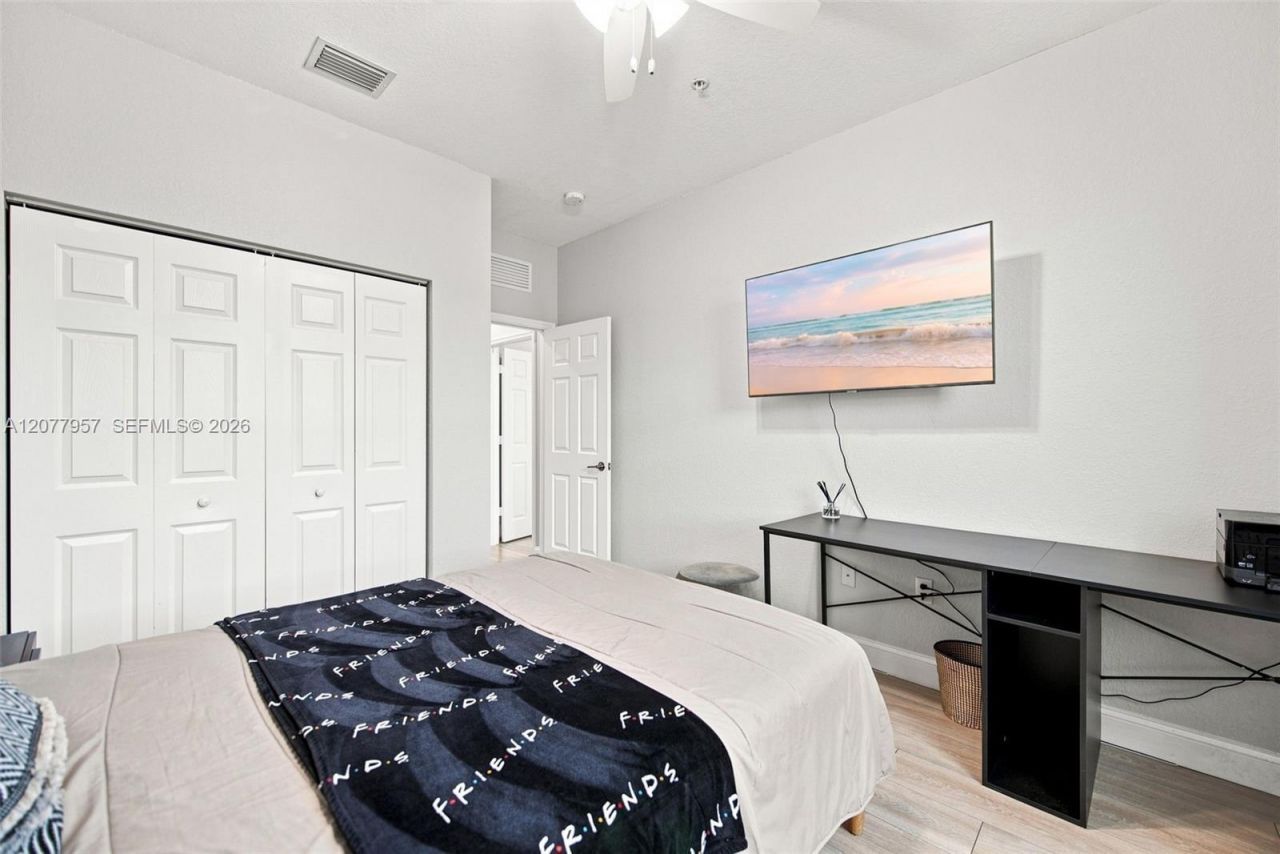 156 SW 185th Way , Pembroke Pines, FL 33029 Photo